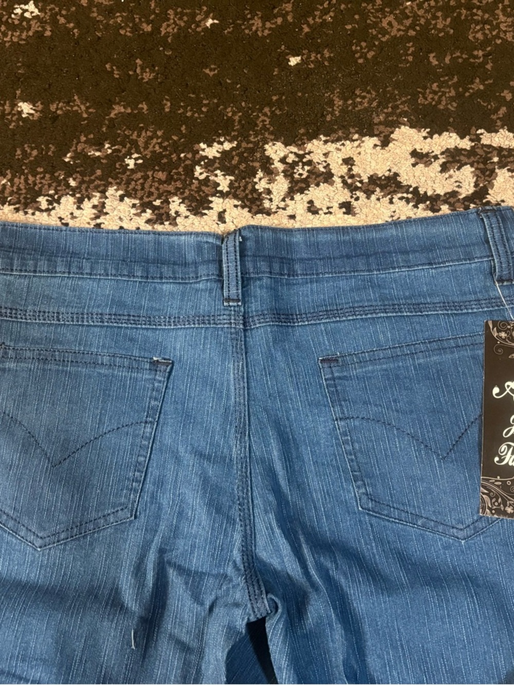 Women’s Slim Fit Blue Jeans - Picture 6 of 6